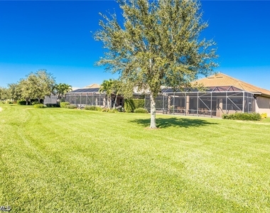 7747 Cottesmore Drive - Photo Thumbnail 32