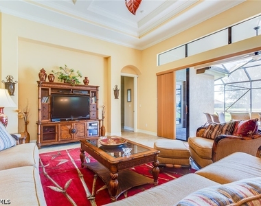 7747 Cottesmore Drive - Photo Thumbnail 4
