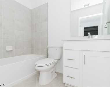5478 Double Eagle Circle - Photo Thumbnail 10