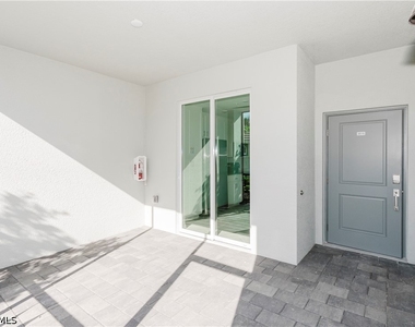 5478 Double Eagle Circle - Photo Thumbnail 16