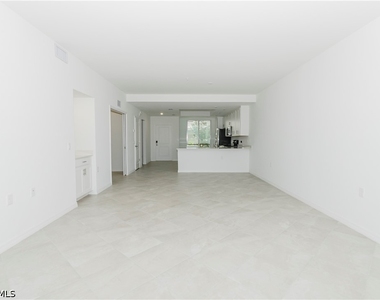 5478 Double Eagle Circle - Photo Thumbnail 4