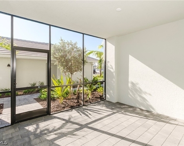 5478 Double Eagle Circle - Photo Thumbnail 17