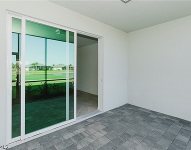 5478 Double Eagle Circle - Photo Thumbnail 14