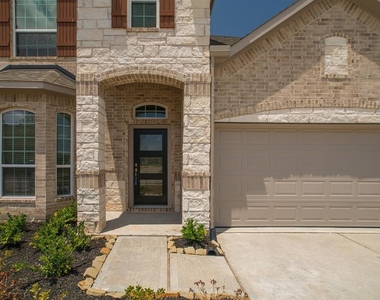 30014 Twisting Springs Drive - Photo Thumbnail 3