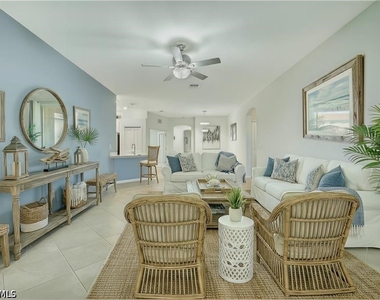 2567 Vine Avenue - Photo Thumbnail 3