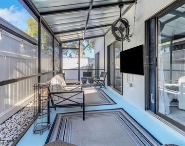 823 Meadowland Drive - Photo Thumbnail 23