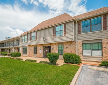 606 Marshall Street - Photo Thumbnail 11