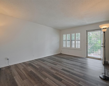 606 Marshall Street - Photo Thumbnail 1