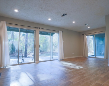 2707 S S Millbend Drive - Photo Thumbnail 5