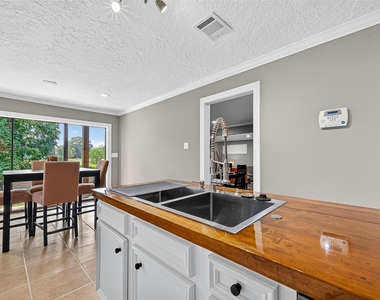 5815 Green Terrace Ln - Photo Thumbnail 16