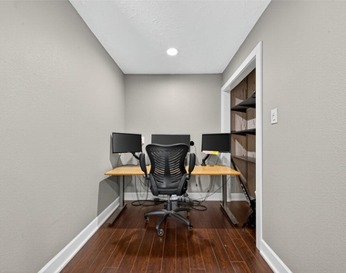 5815 Green Terrace Ln - Photo Thumbnail 33