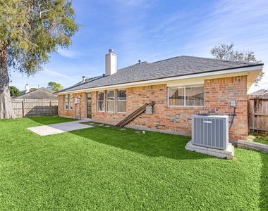 4754 Widerop Lane - Photo Thumbnail 25