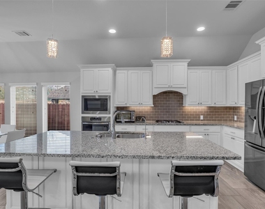 166 Painted Trillium Drive - Photo Thumbnail 23