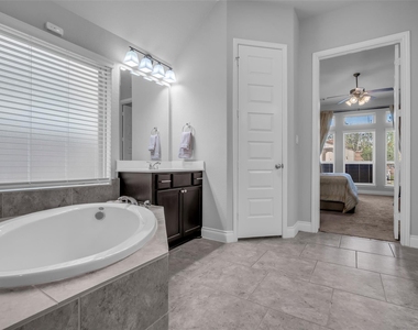 166 Painted Trillium Drive - Photo Thumbnail 7