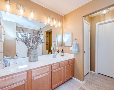 1430 Natural Pine Trail - Photo Thumbnail 22