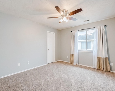 1430 Natural Pine Trail - Photo Thumbnail 16