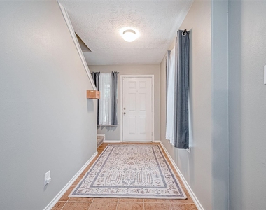 1430 Natural Pine Trail - Photo Thumbnail 1