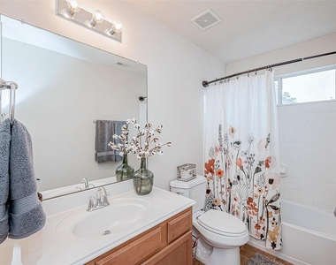 1430 Natural Pine Trail - Photo Thumbnail 17
