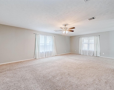 1430 Natural Pine Trail - Photo Thumbnail 4
