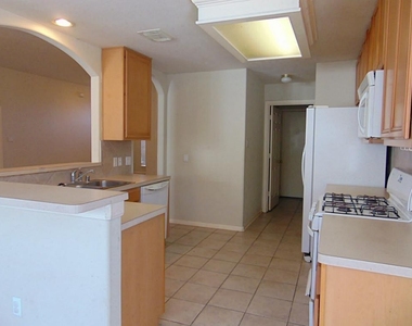 11102 Creekline Meadow Court - Photo Thumbnail 8