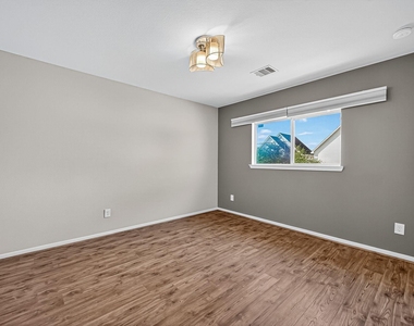 14574 Empanada Drive - Photo Thumbnail 25