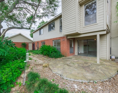 14214 Withersdale Drive - Photo Thumbnail 21
