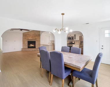 6014 Willowbend Boulevard - Photo Thumbnail 12