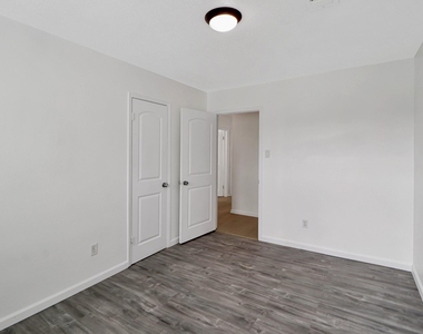 6014 Willowbend Boulevard - Photo Thumbnail 18