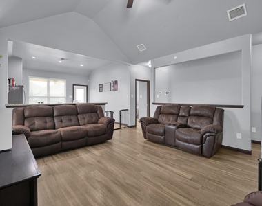 3554 Paganini Place - Photo Thumbnail 8