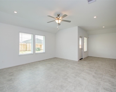 1022 Cattle Chute Ct - Photo Thumbnail 17