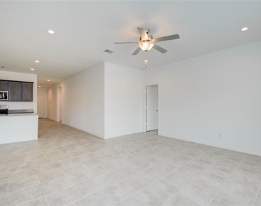 1022 Cattle Chute Ct - Photo Thumbnail 19