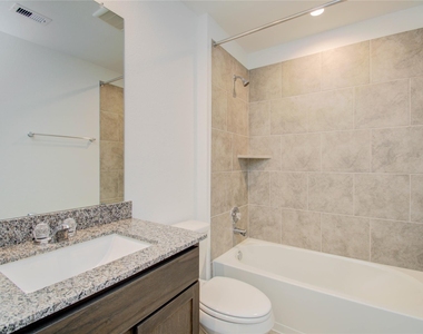 1022 Cattle Chute Ct - Photo Thumbnail 5
