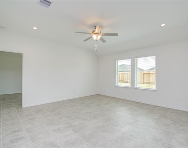 1022 Cattle Chute Ct - Photo Thumbnail 18