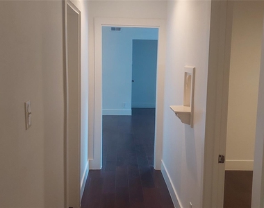 4629 Cedar Oaks Lane - Photo Thumbnail 12