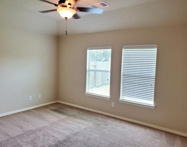 1219 Pecos Pass Drive - Photo Thumbnail 23