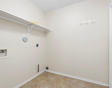 5719 Indigo Trails Drive - Photo Thumbnail 45