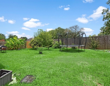 5719 Indigo Trails Drive - Photo Thumbnail 12