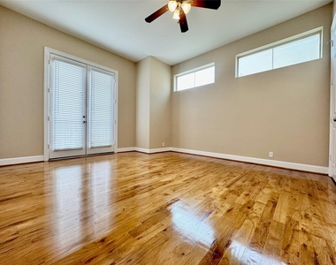 314 W Bell Street - Photo Thumbnail 21