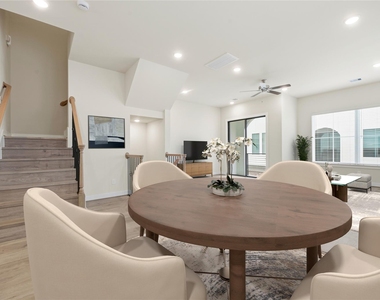 3075 Hicks Street - Photo Thumbnail 12