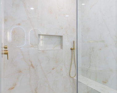 4412 Alvin Street - Photo Thumbnail 10