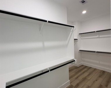 4412 Alvin Street - Photo Thumbnail 14