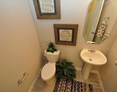 1603 Municipal Way - Photo Thumbnail 24