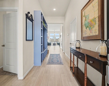 2214 Lierna Drive - Photo Thumbnail 3