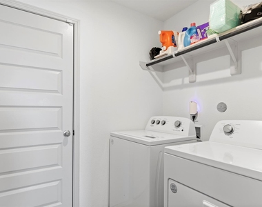 3521 Rockefeller Road - Photo Thumbnail 12
