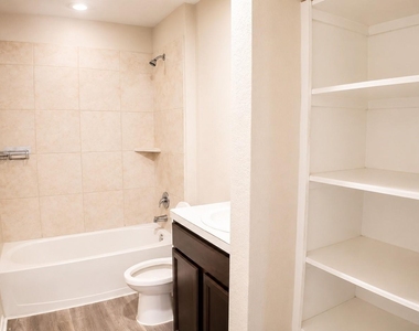 21422 Chester Cliff Lane - Photo Thumbnail 8