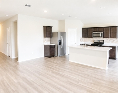 21422 Chester Cliff Lane - Photo Thumbnail 14
