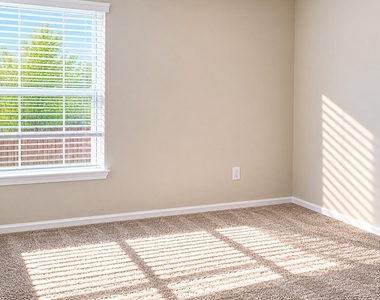 21422 Chester Cliff Lane - Photo Thumbnail 6