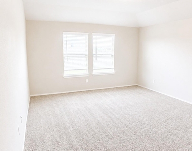 21422 Chester Cliff Lane - Photo Thumbnail 18