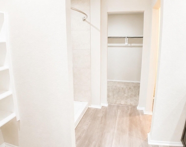 21422 Chester Cliff Lane - Photo Thumbnail 19