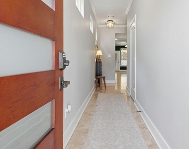410 Peach Street - Photo Thumbnail 1